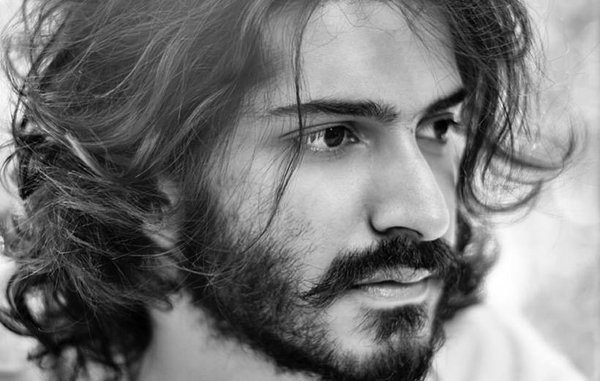 Harshvardhan Kapoor moves out of his house !